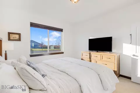 Bedroom - 1097 Stewart Loop, Bozeman, MT 59718 photo 10 of 12