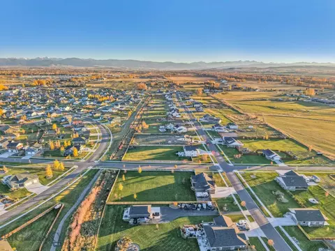 View/Area - 1097 Stewart Loop, Bozeman, MT 59718 photo 6 of 10