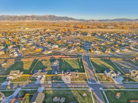 View/Area - 1097 Stewart Loop, Bozeman, MT 59718 photo 3 of 10
