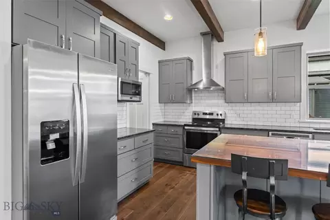 Kitchen - 3340 Sora Way, Bozeman, MT 59718 photo 6 of 9