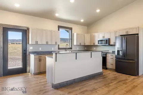 Kitchen - 5 Wanda Way, Ennis, MT 59729 photo 1 of 6