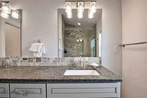 Bath - 520 Valley Dr, Bozeman, MT 59718 photo 7 of 13