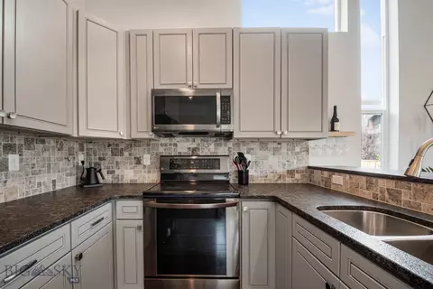 Kitchen - 520 Valley Dr, Bozeman, MT 59718 photo 3 of 4