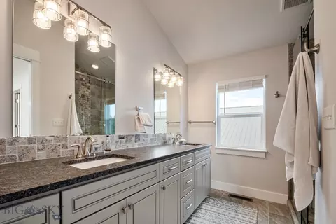 Bath - 520 Valley Dr, Bozeman, MT 59718 photo 4 of 13