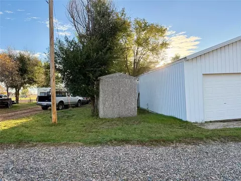 421 N Trautman Ave, Broadus, MT 59317 photo 7