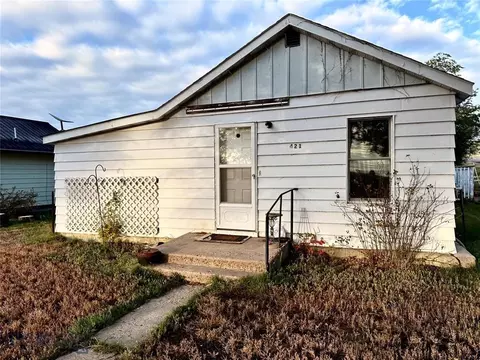 421 N Trautman Ave, Broadus, MT 59317