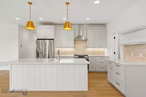 Kitchen - 4 Delano Dr, Bozeman, MT 59718 photo 2 of 2