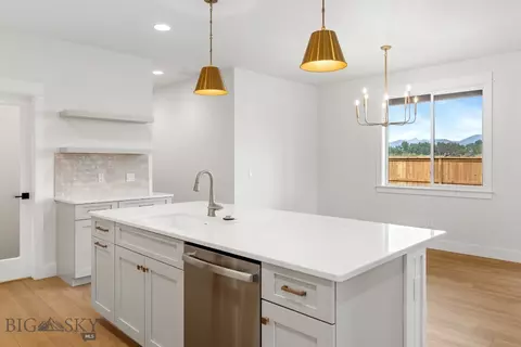 Kitchen - 4 Delano Dr, Bozeman, MT 59718 photo 1 of 2