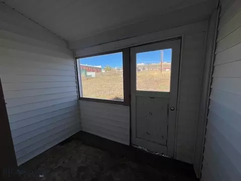 Undisclosed, Butte, MT 59701 photo 19