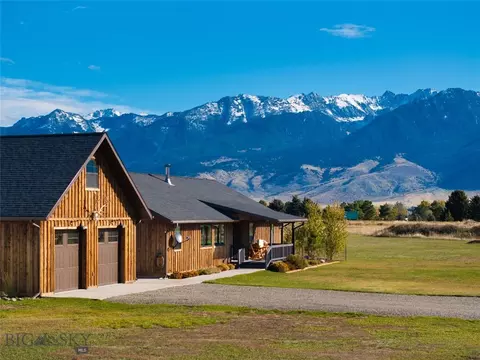 14 Little Bunny Ln, Livingston, MT 59047