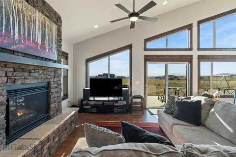 Living - 53 Starview Dr, Three Forks, MT 59752 photo 3 of 3