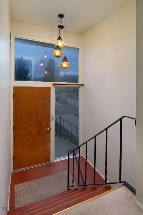 1140 N Cedarview Dr, Bozeman, MT 59715 photo 8