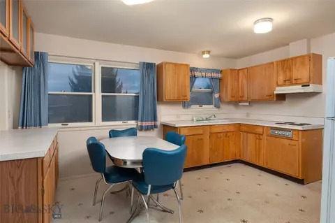 1140 N Cedarview Dr, Bozeman, MT 59715 photo 10