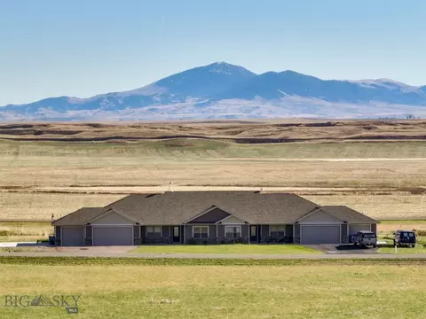 65 Silver Mine Ln, Great Falls, MT 59405