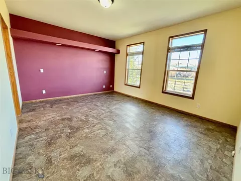 Living - 408 W Reeder St, Dillon, MT 59725 photo 2 of 2