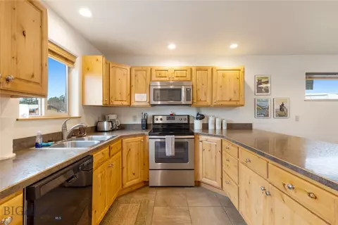 214 E Hugel St, Ennis, MT 59729 photo 19