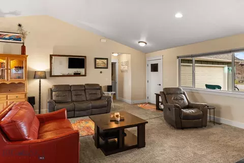 1611 Powers, Belgrade, MT 59714 photo 19