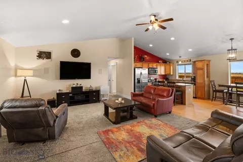 1611 Powers, Belgrade, MT 59714 photo 18