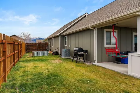1611 Powers, Belgrade, MT 59714 photo 10