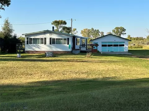 119 Columbus Ave, Dupuyer, MT 59432