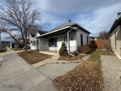 412 W Park Ave W, Anaconda, MT 59711