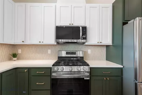 Kitchen - 115 Rolling Pr, Three Forks, MT 59752 photo 5 of 8