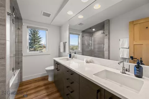 Bath - 27737 Frontage Rd, Bozeman, MT 59715 photo 1 of 5