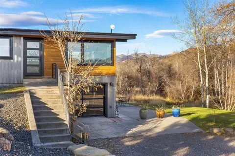 Exterior - 27737 Frontage Rd, Bozeman, MT 59715 photo 2 of 14