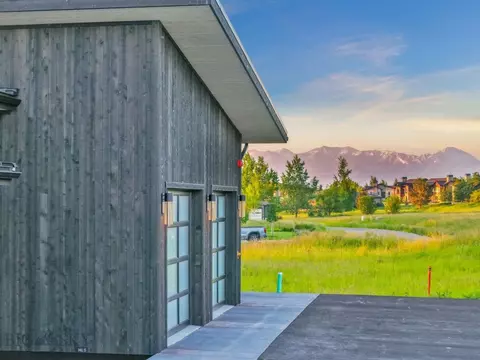 Exterior - 33 Leachman Ln, Bozeman, MT 59718 photo 5 of 6