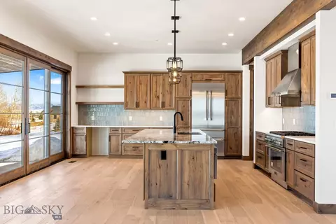 Kitchen - 33 Leachman Ln, Bozeman, MT 59718 photo 8 of 14