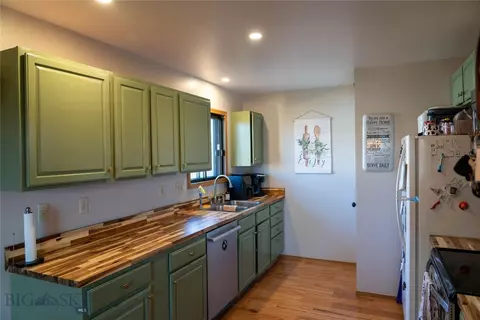 605 3rd Ave W, Three Forks, MT 59752 photo 9