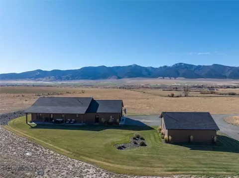 55 Vigilante Ln, Sheridan, MT 59749