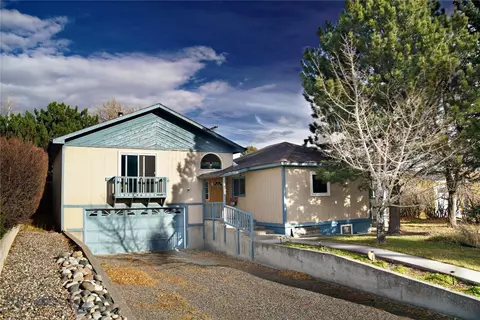 624 N 2nd St N, Livingston, MT 59047