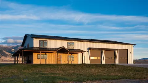 Exterior - 6111 Springhill Rd, Belgrade, MT 59714 photo 7 of 11