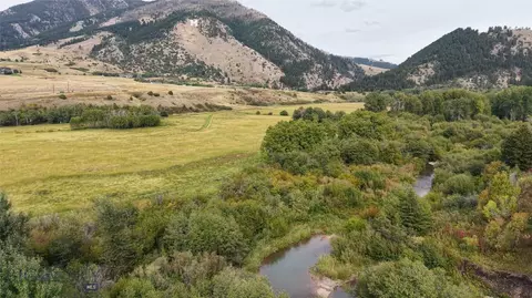 3592 Bridger Canyon Rd, Bozeman, MT 59715