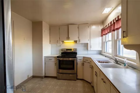 Kitchen - 302 Busha, Big Timber, MT 59011 photo 8 of 8