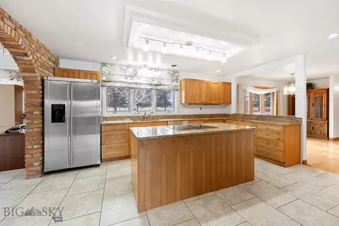 Kitchen - 4310 Blacktail Loop, Butte, MT 59701 photo 3 of 5