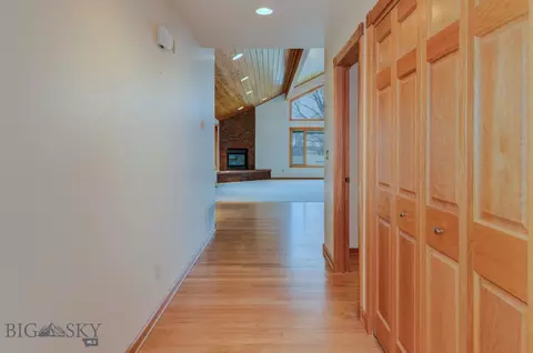 Entry Way - 297 Big Timber Loop Rd, Big Timber, MT 59011 photo 1 of 4