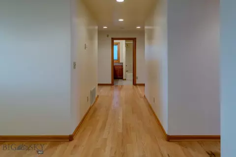 Entry Way - 297 Big Timber Loop Rd, Big Timber, MT 59011 photo 3 of 4