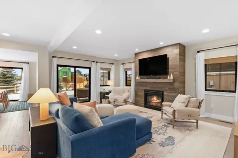 Living - 978 Auger Ln, Bozeman, MT 59718 photo 1 of 5