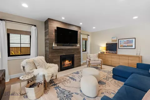 Living - 978 Auger Ln, Bozeman, MT 59718 photo 3 of 5