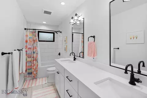 Bath - 978 Auger Ln, Bozeman, MT 59718 photo 6 of 7