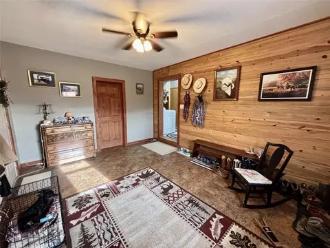 Entry Way - 140 Gamblers Run, Dillon, MT 59725 photo 1 of 2