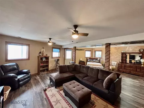 Living - 140 Gamblers Run, Dillon, MT 59725 photo 4 of 4