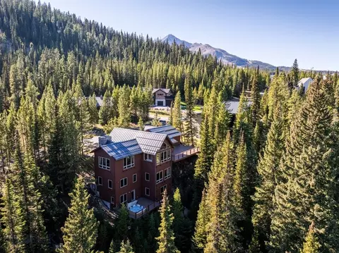 27 Low Dog Rd, Big Sky, MT 59716