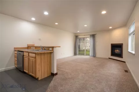 935 Forestglen Dr #D, Bozeman, MT 59718 photo 7