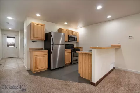 935 Forestglen Dr #D, Bozeman, MT 59718 photo 5
