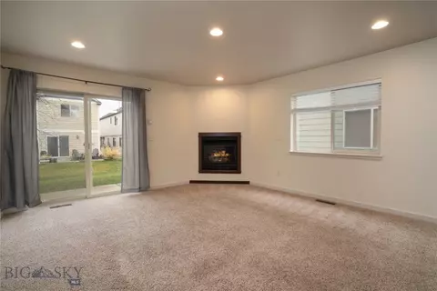 935 Forestglen Dr #D, Bozeman, MT 59718 photo 8