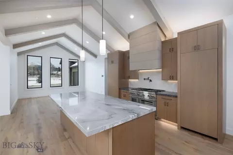 Kitchen - 175 Forest View Dr, Bozeman, MT 59715 photo 6 of 8