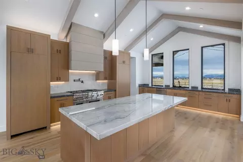 Kitchen - 175 Forest View Dr, Bozeman, MT 59715 photo 7 of 8